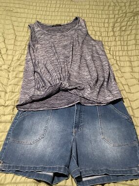 D. Jeans shorts with tank